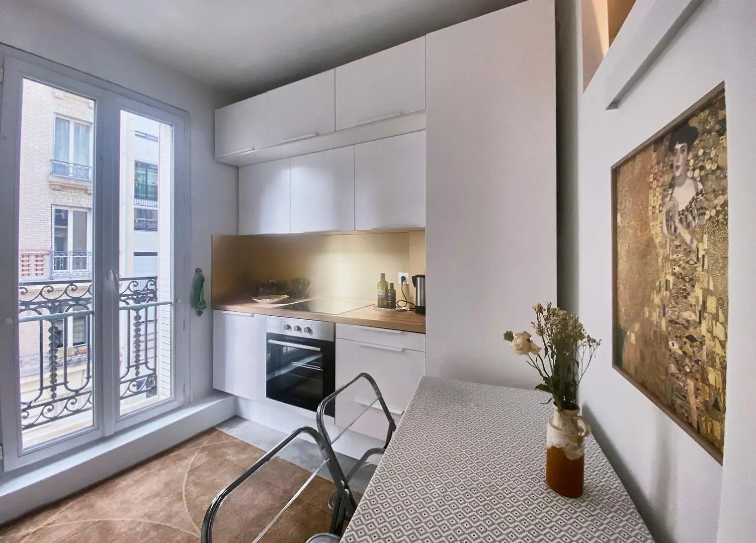 Large T3 In Paris - Ideal For Families Or Friends